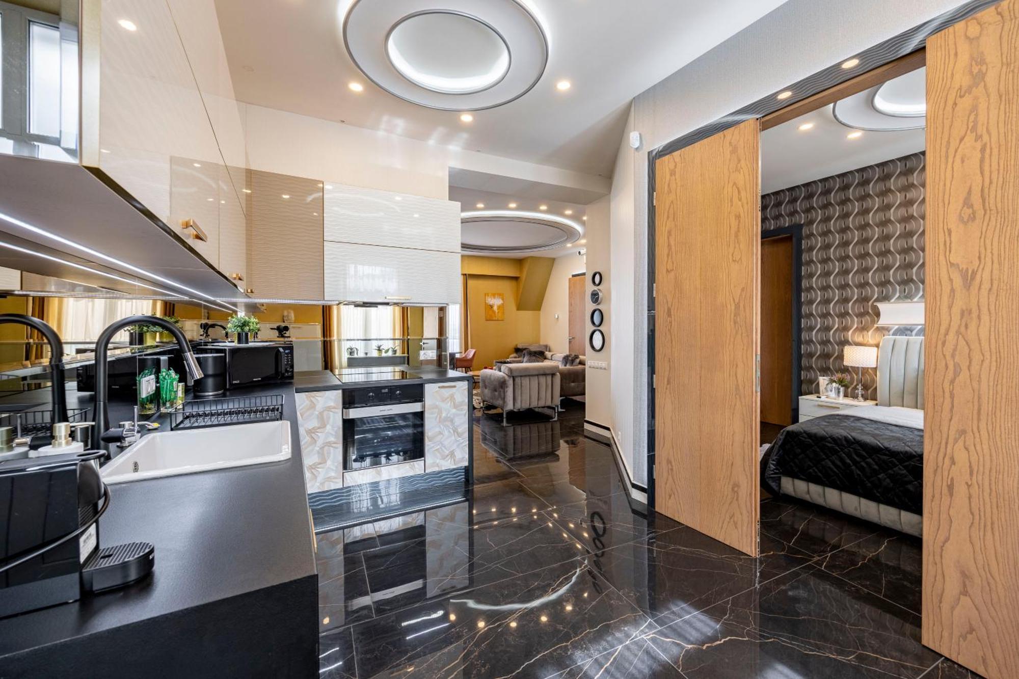 Luxury Royal Central Apartment By Prestige Homes Budapest Exterior foto