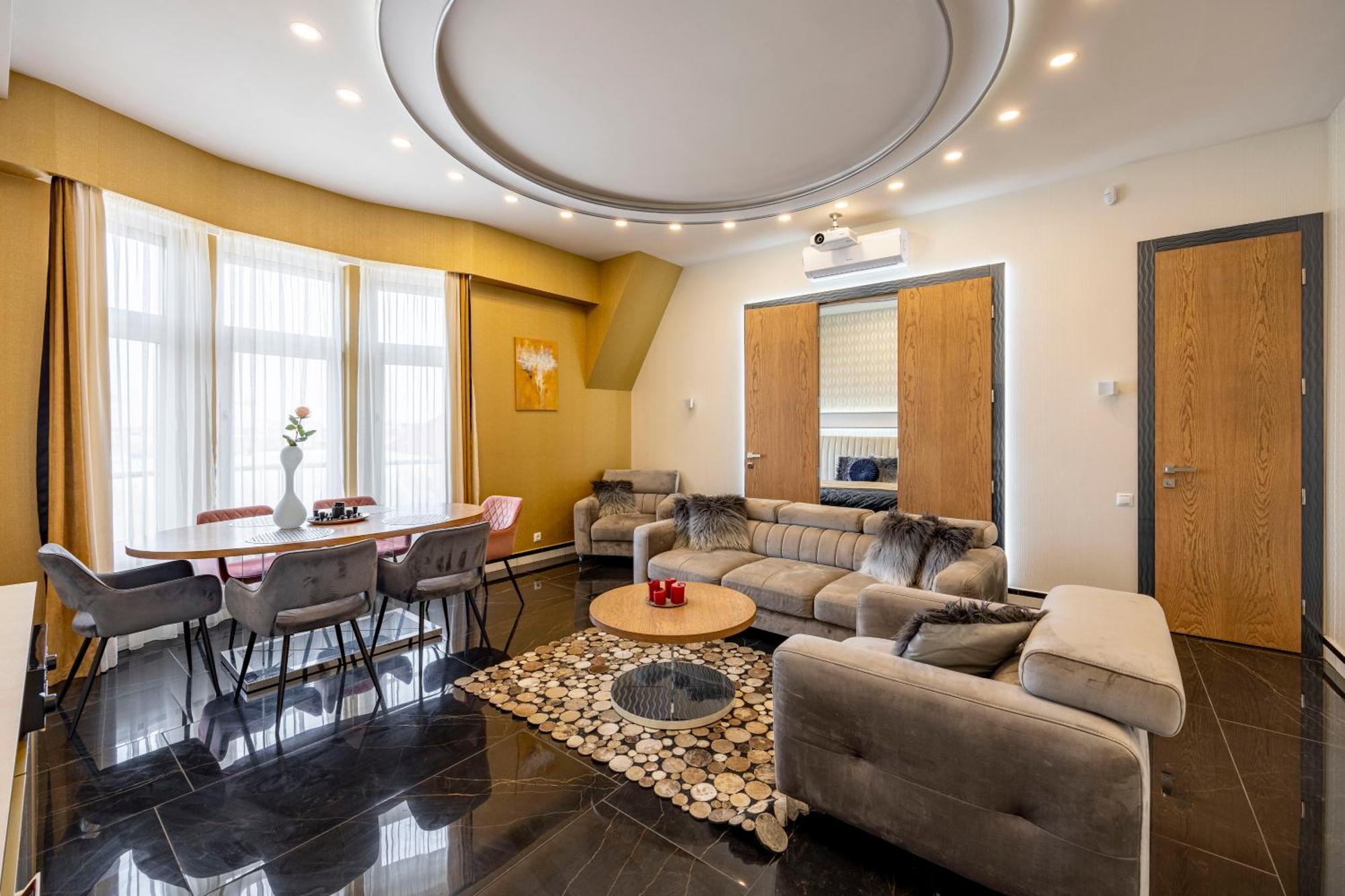 Luxury Royal Central Apartment By Prestige Homes Budapest Exterior foto